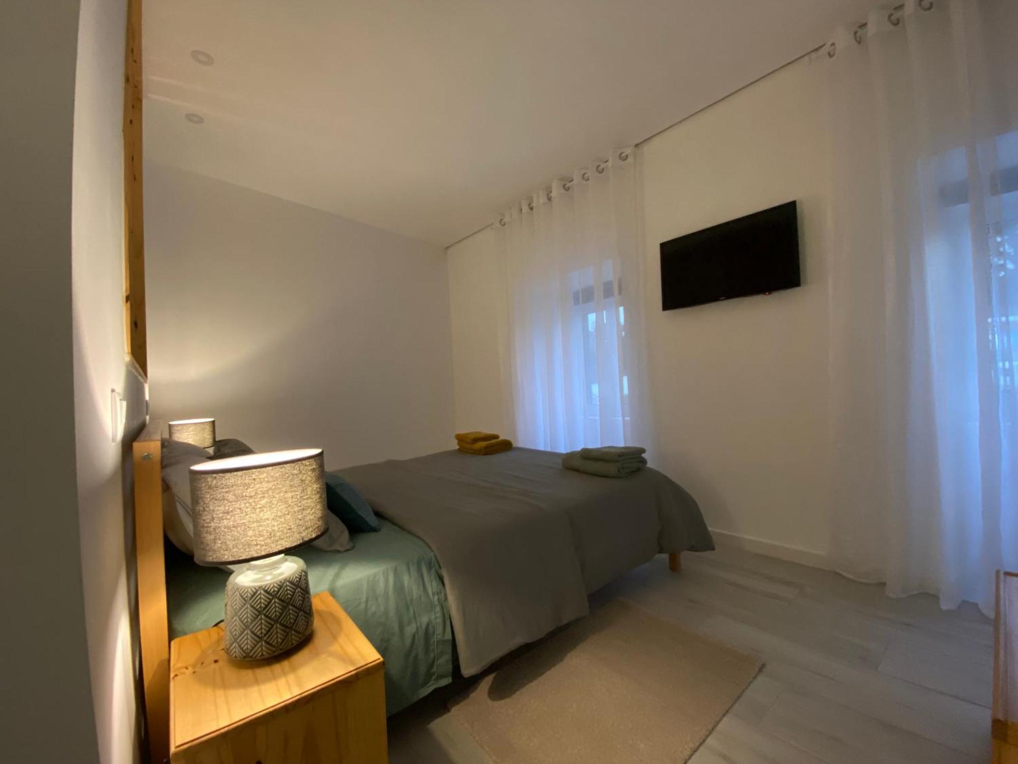 Urban 44 Guest House ポンタ・デルガダ エクステリア 写真